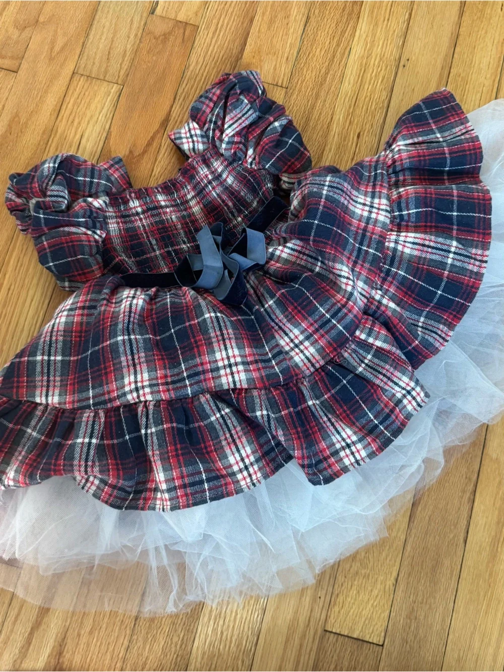 Bums & Roses Formal Dress - Picture 2 of 5